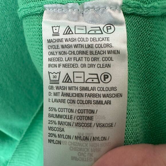 D&co women’s sweater graphic print electric grandma Eminem short balloon sleeve - Picture 5 of 9